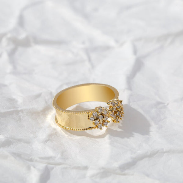 Exquisite Crystal Open Ring
