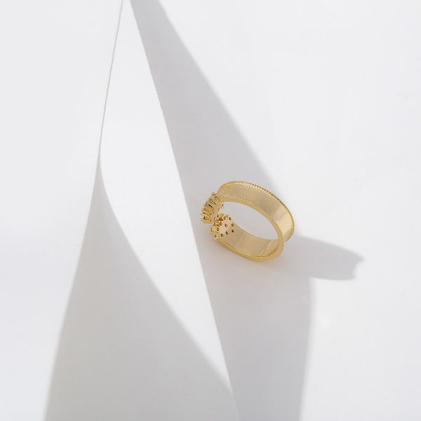 Exquisite Crystal Open Ring