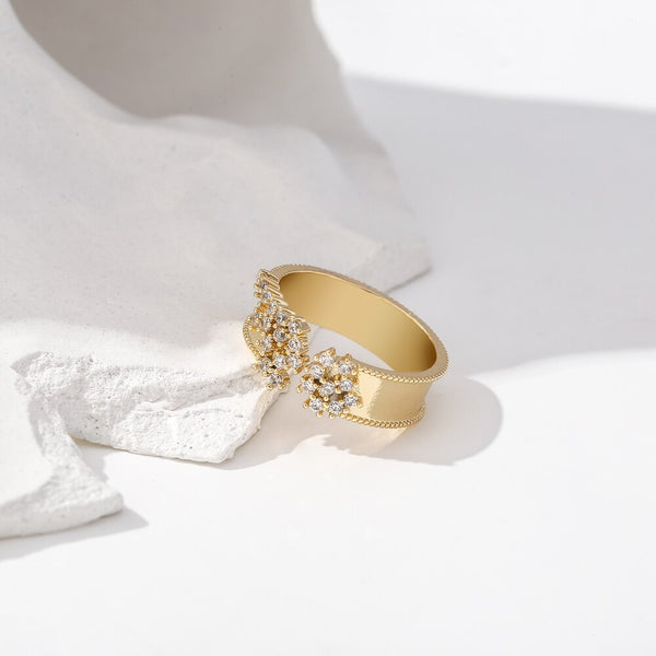 Exquisite Crystal Open Ring