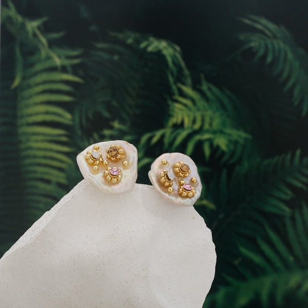 Vintage Mirror Pearl Studs