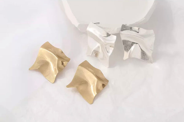 Square Asymmetric Bold Earrings