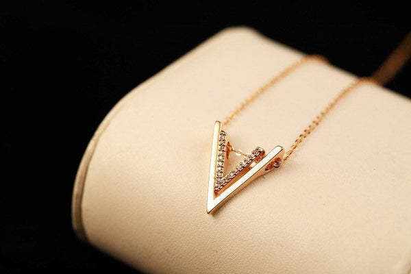 Crystal V Necklace