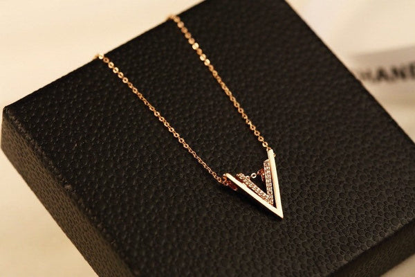 Crystal V Necklace