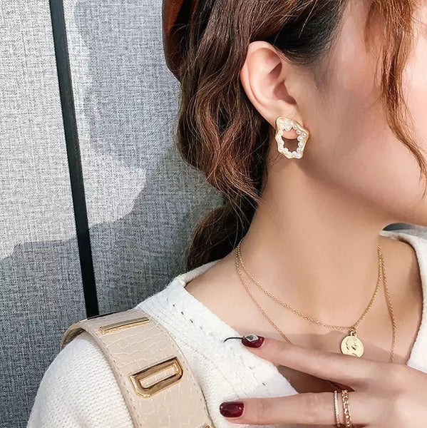 Asymmetric Oval Pearl Earrings