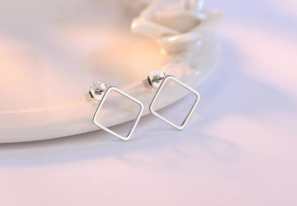Open Geometric Studs