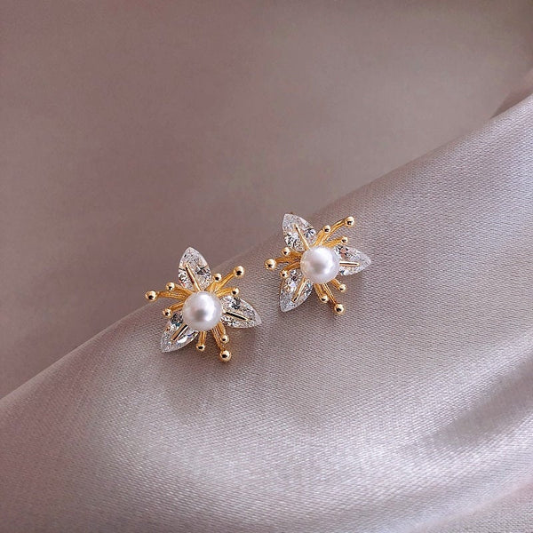 Trillium Flower Earrings