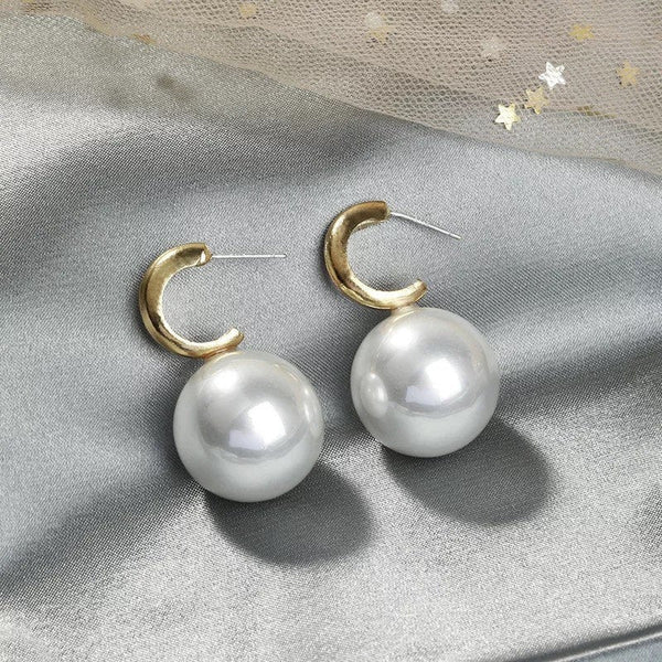 Classy Hoop Pearl Earrings