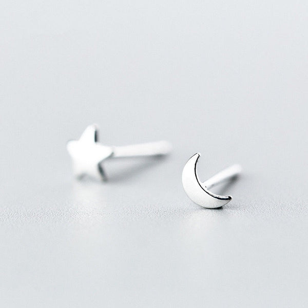 Tiny Star and Moon Mismatched Earrings