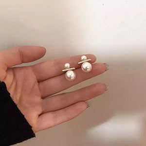 Elegant Pearl and Bar Earrings