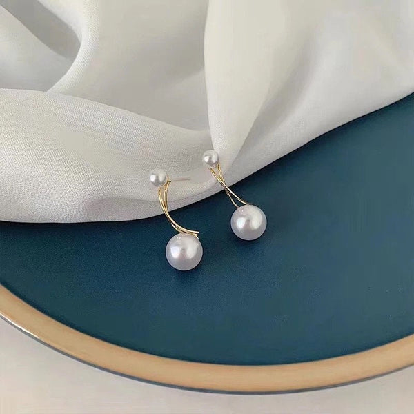 Twisted Pearl Earrings