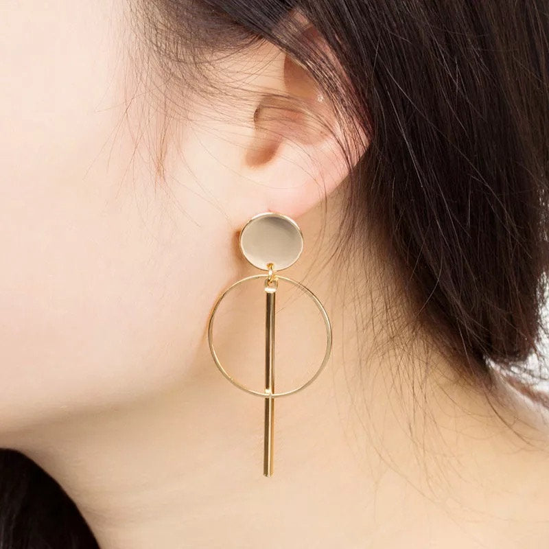 Disc Long Bar Geometric Dangle Earrings