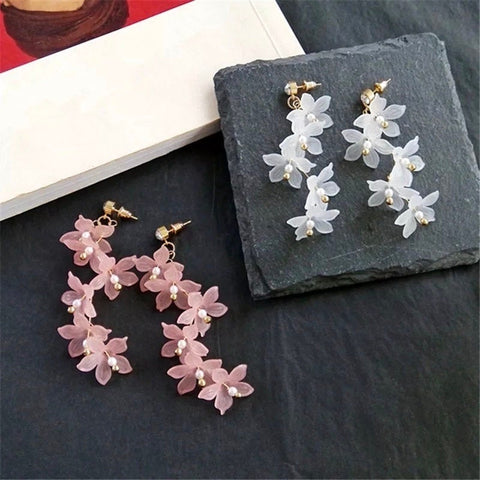 Flowy Flowers Dangle Earrings