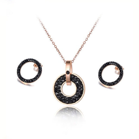 Black Circle Pendant Set