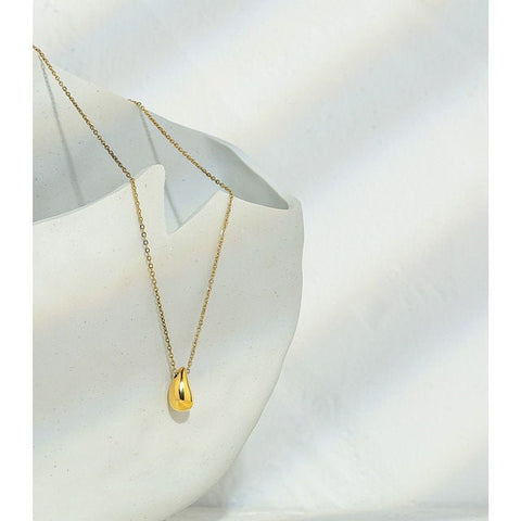 Gold Teardrop Necklace