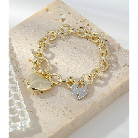 Gold Heart Lovelock Chunky Toggle Clasp Link Bracelet